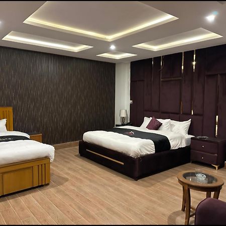 Gold Palace Hotel & Food Lounge Karandukai エクステリア 写真